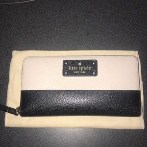 EUC Kate Spade Wallet ♠️